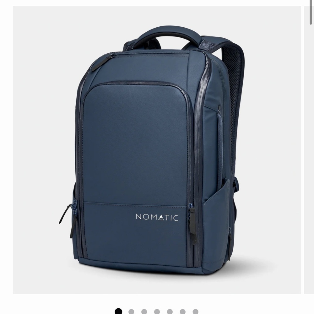 NOMATIC 20L Travel Backpack for Men - Durable Everyday Carry